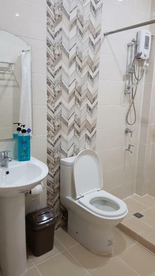 Acrige Apartelle 2-4 Pax Queen @ Heart Of Bogo City Banban Exteriér fotografie
